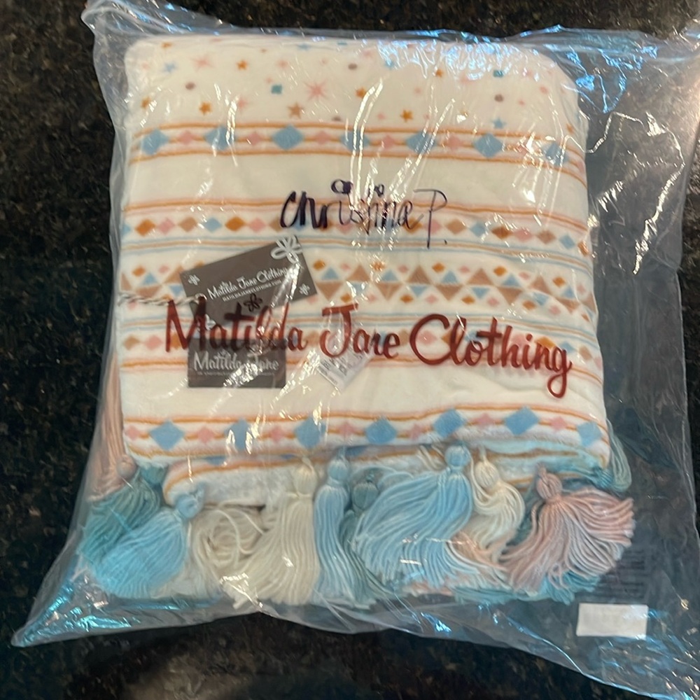 Matilda Jane NWTIB The Tasseled Blanket